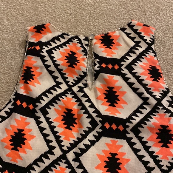 Dress - Picture 4 of 4